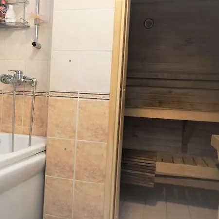Perheasunto 4h+k+s Appartement